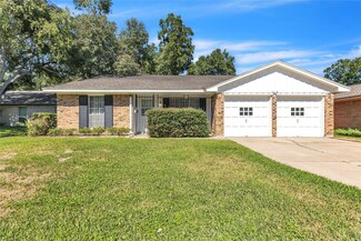 7418 Jackwood St, Houston, TX 77074