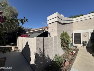 1976 N Lemon Tree Ln Unit 3, Chandler, AZ 85224