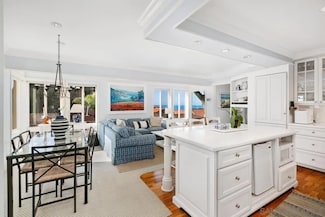 1040 Coast Blvd S Unit 202, La Jolla, CA 92037