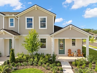 9876 Walkway Dr, Orlando, FL 32832