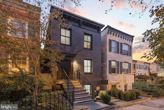 2506 I St NW, Washington, DC 20037