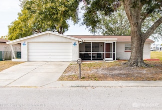 9825 Lakeside Ln, Port Richey, FL 34668
