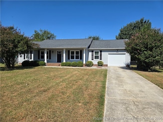 5804 Highstan Ct, Fayetteville, NC 28304