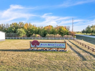 2014 358th St, Spencer, IA 51301