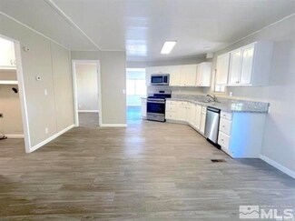16180 Rhyolite Cir, Reno, NV 89521