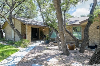 140 Garrapata Ln, San Antonio, TX 78232
