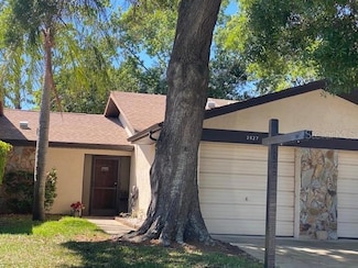 2027 Dover Ct, Oldsmar, FL 34677