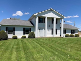 1328 E 1000 S, Claypool, IN 46510