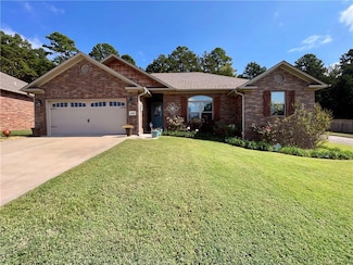 4108 N Hartford Ave, Russellville, AR 72802