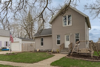 15 2nd St SE, Dodge Center, MN 55927