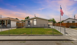 1323 Potter Ave, Richland, WA 99354