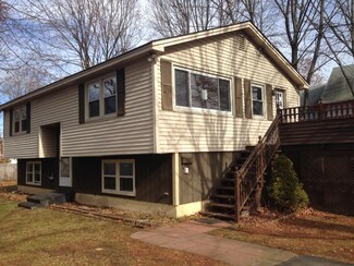 526 Laydon St, Manchester, NH 03109