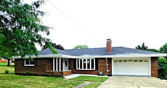 26 Porters Hollow Rd, Coraopolis, PA 15108