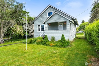 1102 Tecumseh St, Aberdeen, WA 98520