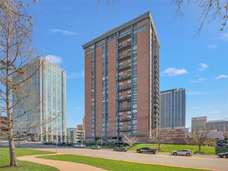 200 S Brentwood Blvd Unit 4D, Saint Louis, MO 63105