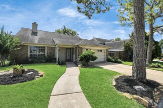 2314 Parkhaven Dr, Sugar Land, TX 77478