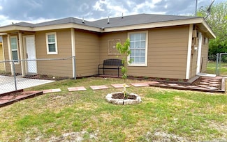 925 Hortencia Ave Unit 2, San Antonio, TX 78228