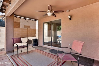2738 E Silversmith Trail, San Tan Valley, AZ 85143