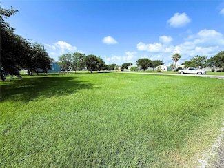 00 Swallow Ct, Palacios, TX 77465