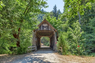 2475 Cedar Flat Rd, Williams, OR 97544