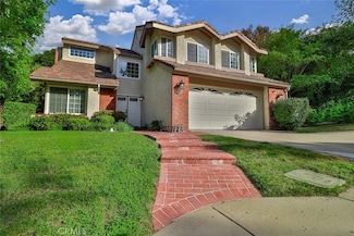 2086 Glastonbury Rd, Westlake Village, CA 91361