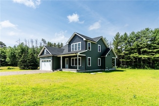 125 Fairview Ave, Hopkinton, RI 02832