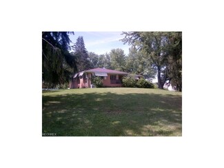 175 Stillman Ave, Andover, OH 44003