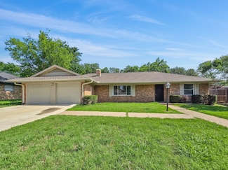 706 Finland St, Grand Prairie, TX 75050