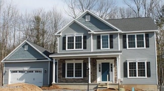 45 Jack Dr, Mechanicville, NY 12118