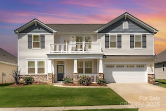 7414 Meridale Forest Dr, Charlotte, NC 28269