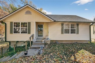 3715 N Euclid Ave, Kansas City, MO 64116