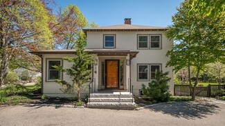 279 Bridge St, South Hamilton, MA 01982