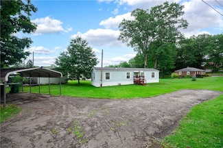 123 Boyd Dr, Butler, PA 16001