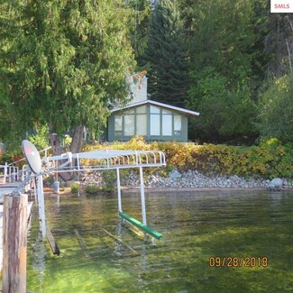 158 Cutthroat Rd, Coolin, ID 83821