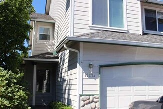 1227 57th St SW Unit A, Everett, WA 98203