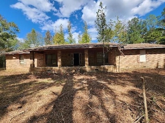 2271 Barton Rd, Frisco City, AL 36445