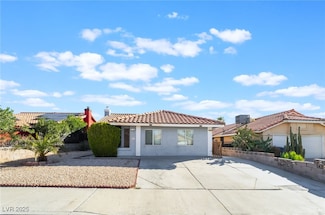 7076 Gunslinger St, Las Vegas, NV 89119