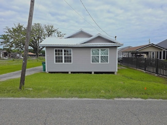 207 E 2nd St, Larose, LA 70373