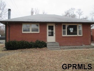 1530 N 50th St, Lincoln, NE 68504