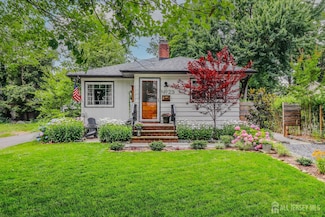 23 Elm Ave, Metuchen, NJ 08840