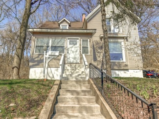 402 N Main St, Algonquin, IL 60102
