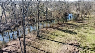 1 Pyles Rd, Chapel Hill, TN 37034