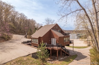 206 Yacht Club Landing Dr, Lake Ozark, MO 65049