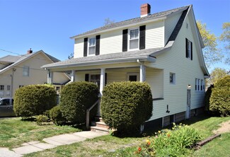 43 Bay Rd, South Portland, ME 04106