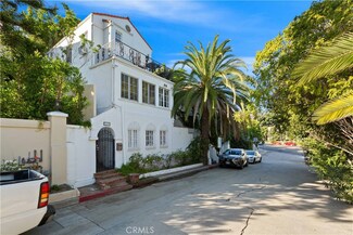 2145 Whitley Ave, Los Angeles, CA 90068