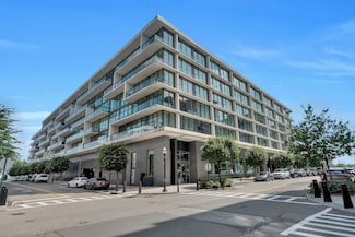 1200 Avenue at Port Imperial Unit 519, Weehawken, NJ 07086