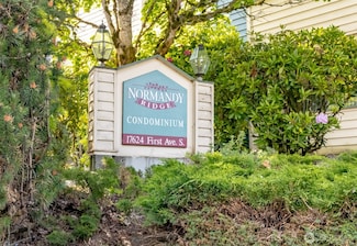 17624 1st Ave S Unit A204, Burien, WA 98148