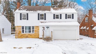 884 Richmond Rd, Cleveland, OH 44124