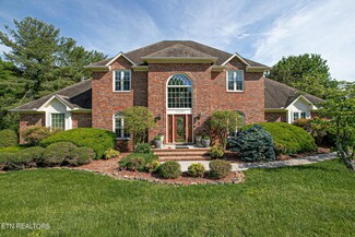 11132 Windward Dr, Knoxville, TN 37934