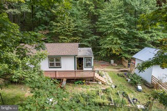 221 Sundown Rd, Gore, VA 22637